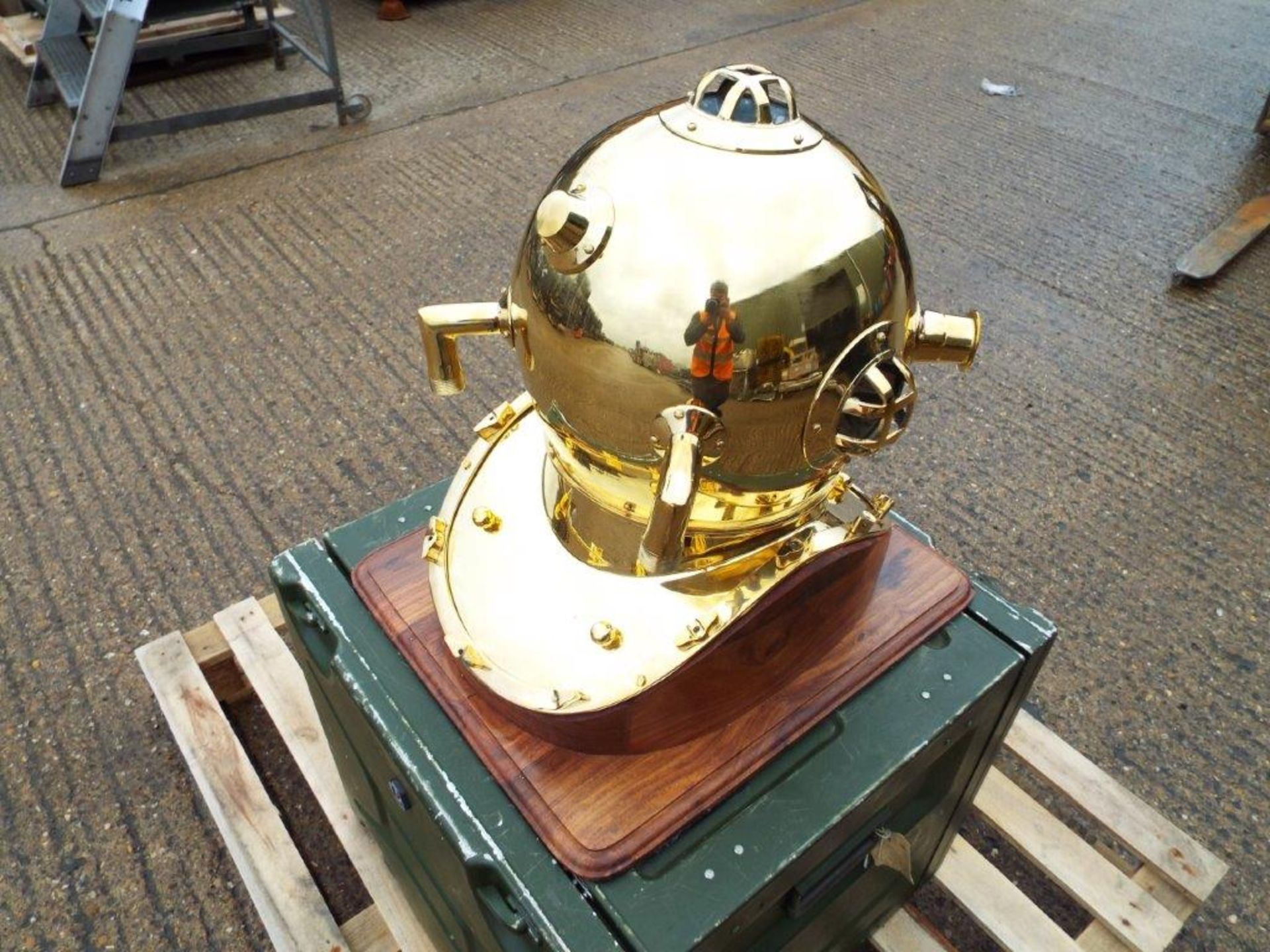 Replica Full Size U.S. Navy Mark V Brass Diving Helmet on Wooden Display Stand. - Image 3 of 5