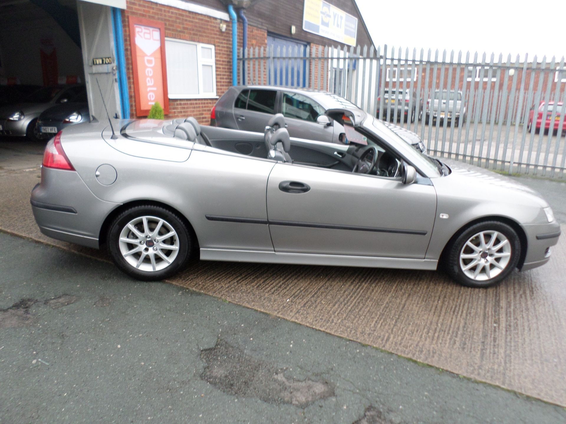 2007/07 REG SAAB 9-3 LINEAR GREY DIESEL CONVERTIBLE, SHOWING 3 FORMER KEEPERS *NO VAT* - Image 8 of 16