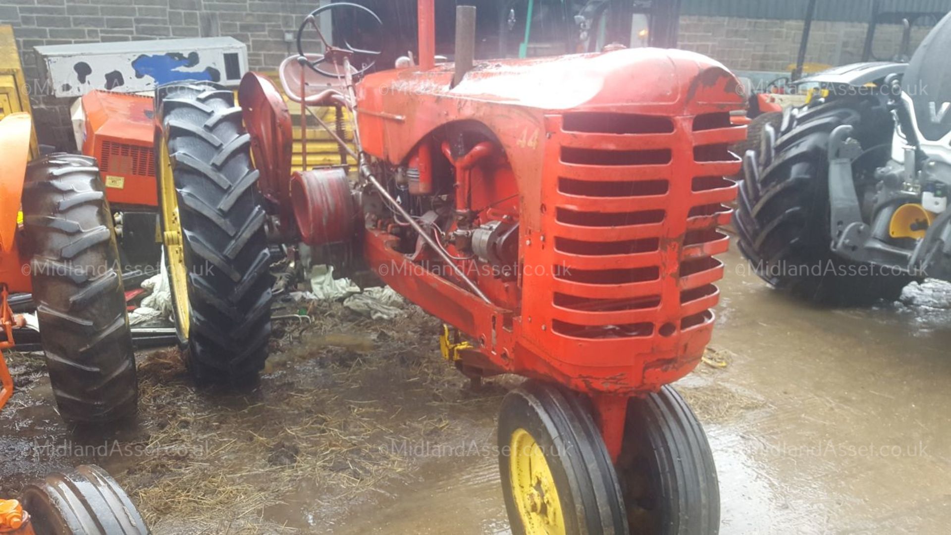 MASSEY HARRIS 44 TRACTOR, PETROL. SOLD AS VINTAGE AND NEEDING RESTORATION *PLUS VAT*