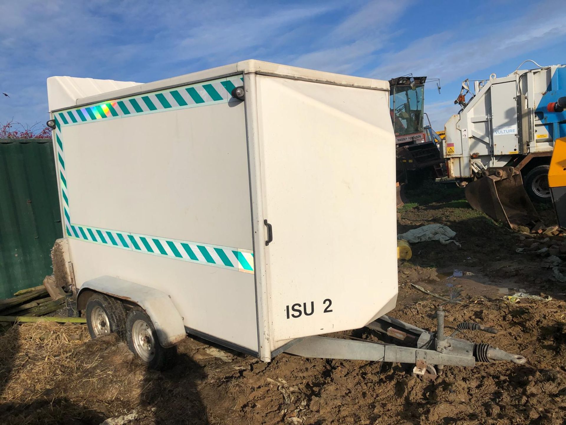 INDESPENSION TOW A VAN TWIN AXLE WHITE BOX TRAILER WITH REAR ROLLER SHUTTER *PLUS VAT*
