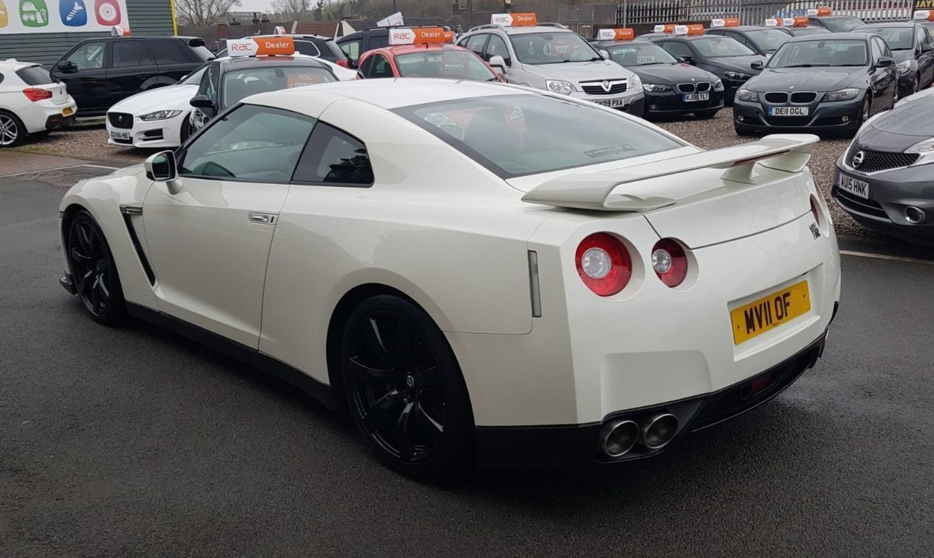 2011 NISSAN GT-R R35 750 stage 5 PREMIUM EDITION S-A 1 OWNER FROM NEW 19.5K MILES WARRANTED! no vat - Image 4 of 7