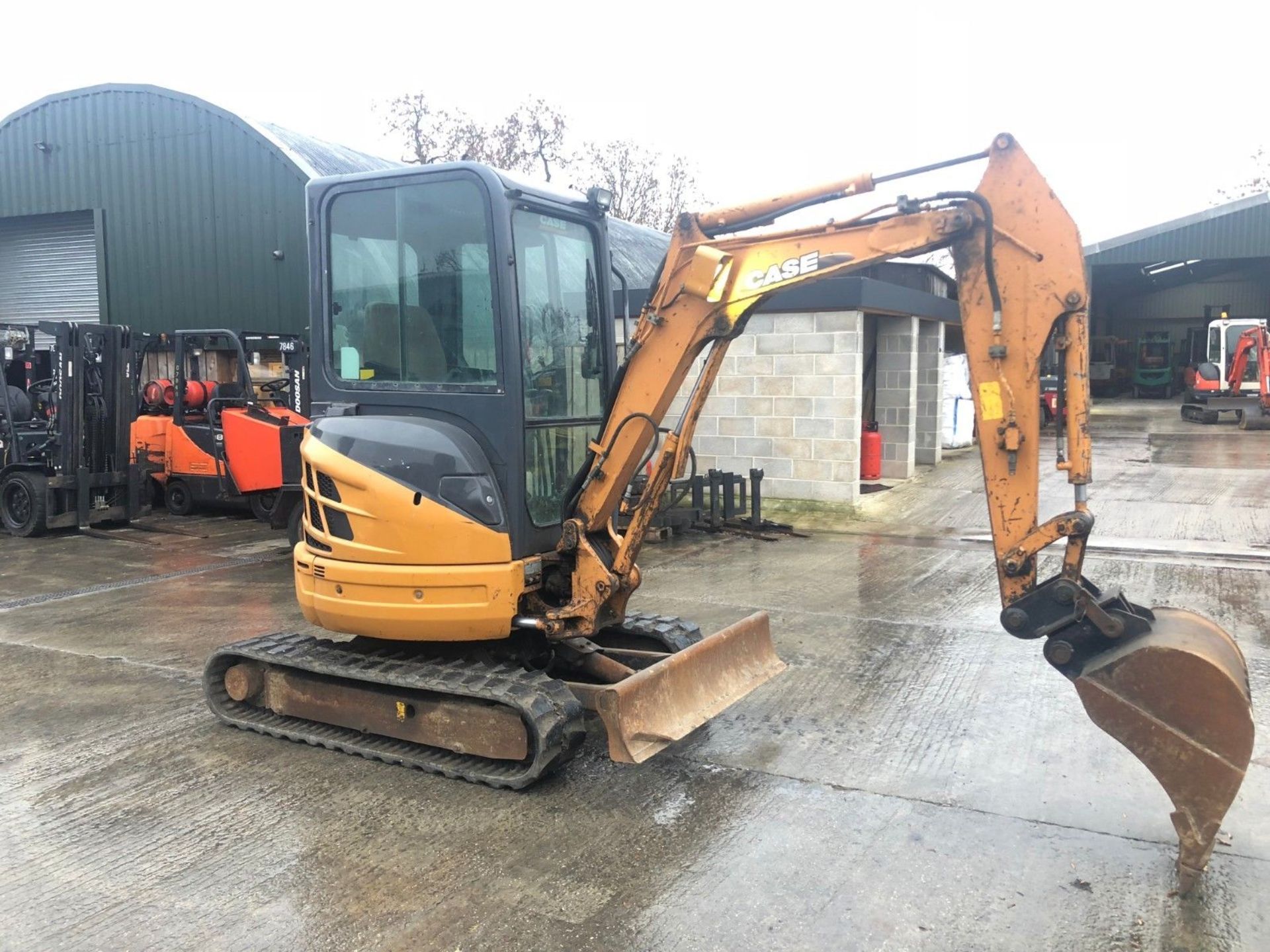 CASE CX22B EXCAVATOR DIGGER, FULL CAB, QUICK HITCH, YEAR 2005, 2 BUCKETS *PLUS VAT* - Image 4 of 8