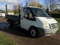 2007/57 REG FORD TRANSIT 100 T350M RWD WHITE 2.4 DIESEL TIPPER, SHOWING 0 FORMER KEEPERS *NO VAT*