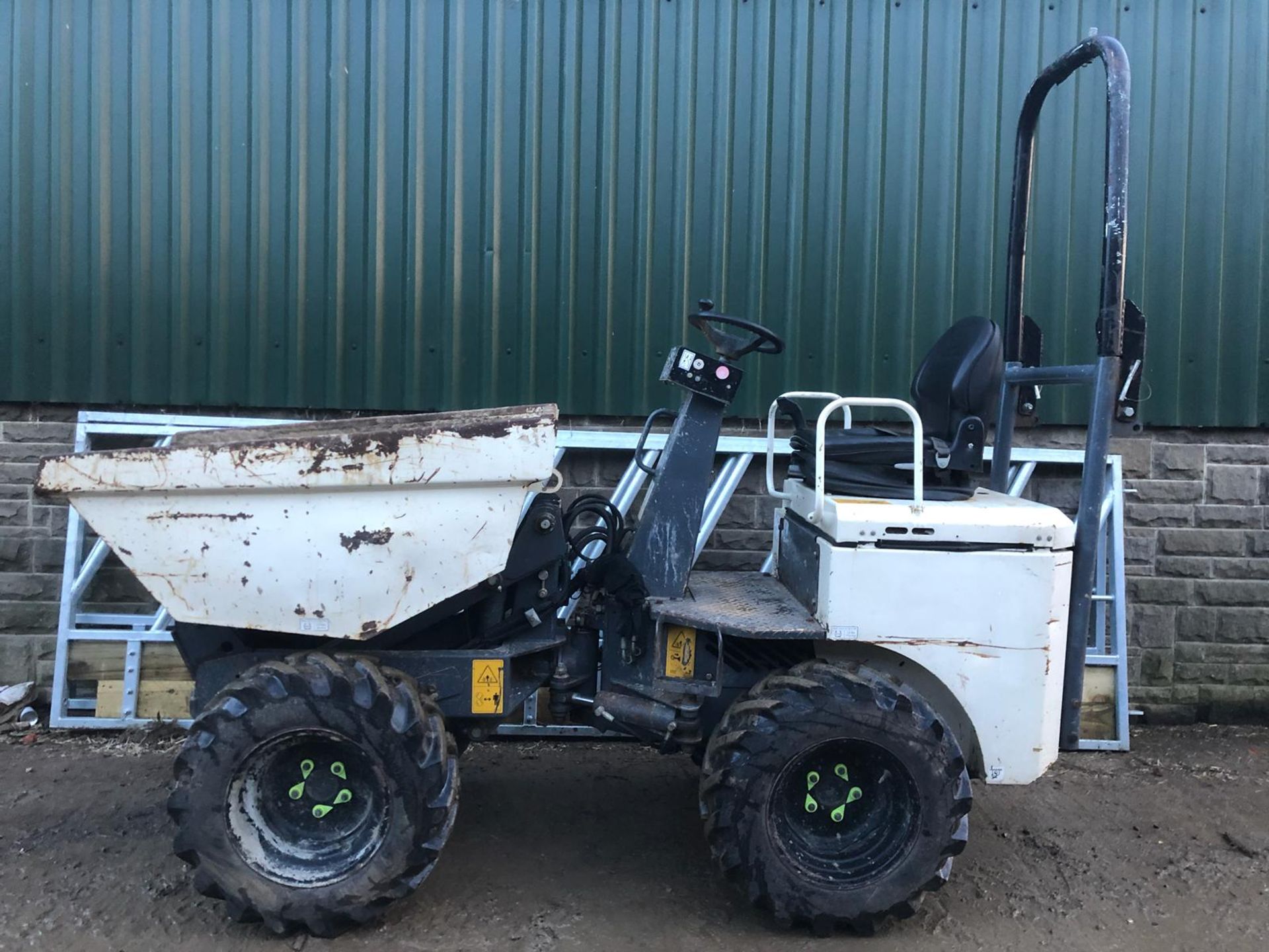 2014 TEREX HD1000 1 TONNE DUMPER, STARTS, RUNS, WORKS *PLUS VAT* - Image 7 of 16