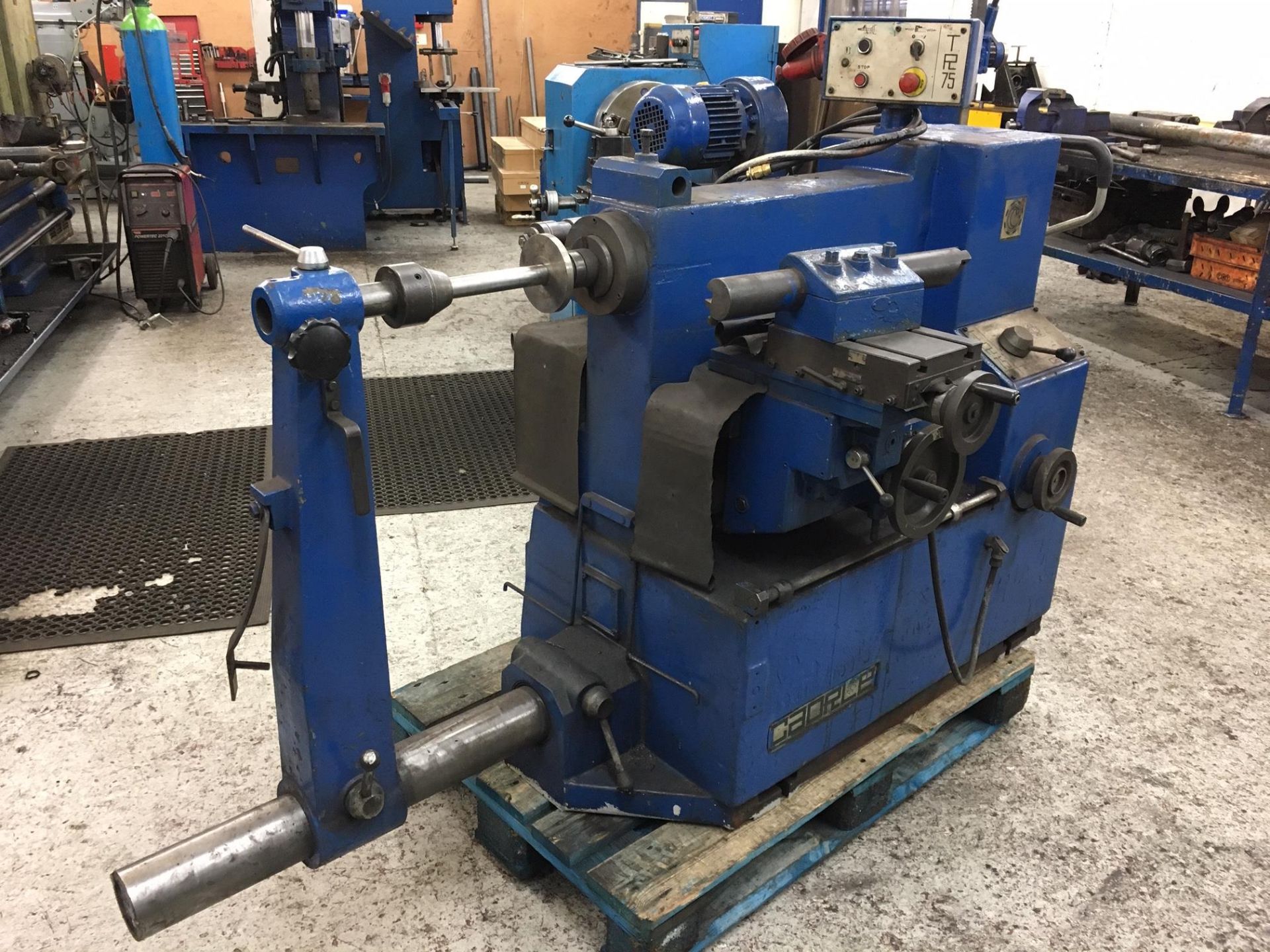 CAORLE TR 75 BRAKE DRUM AND FLYWHEEL LATHE THAT IS SURPLUS TO REQUIREMENTS.