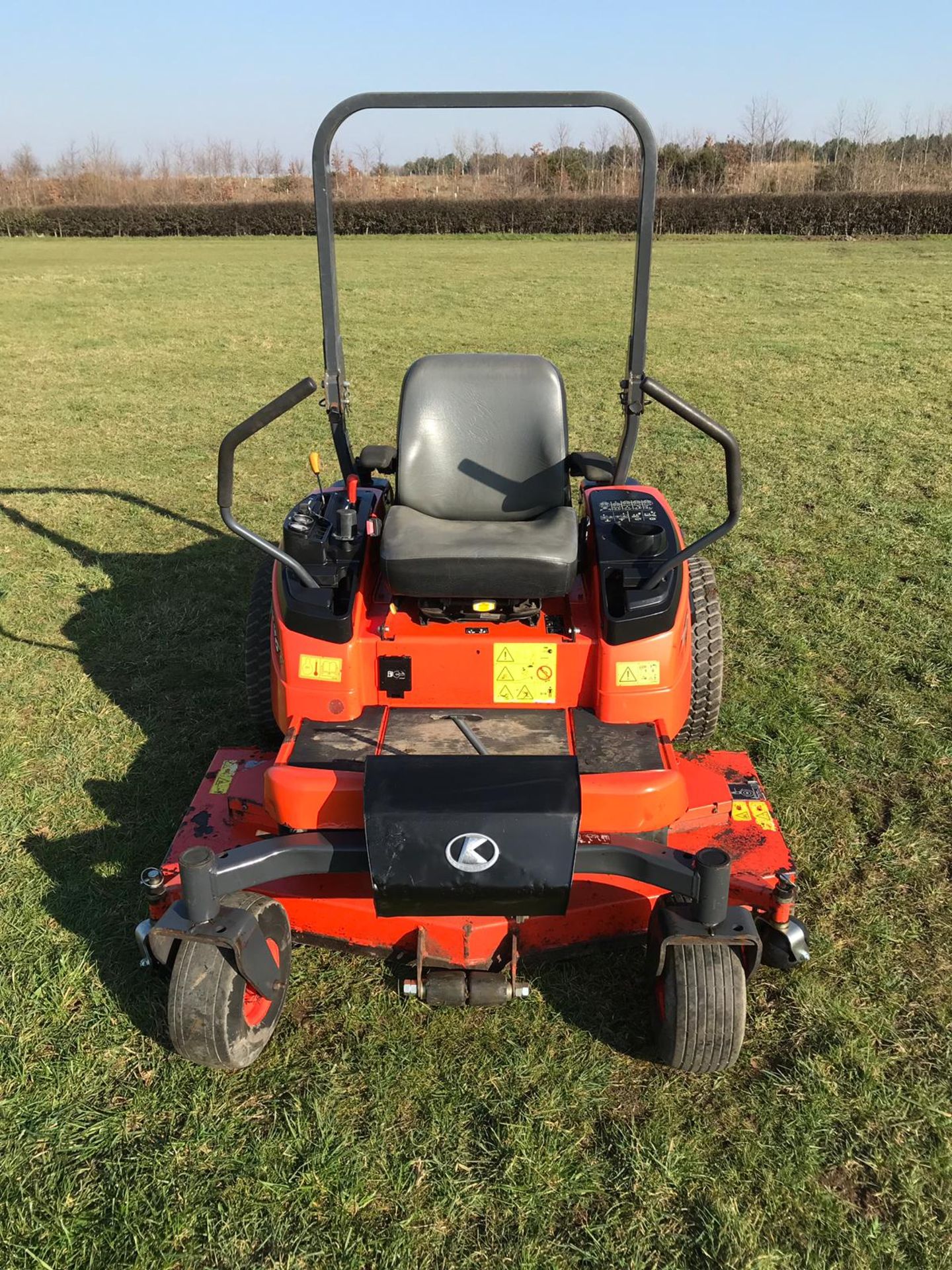 2013 KUBOTA ZD326-S ZERO TURN RIDE ON LAWN MOWER 2WD, C/W NEW KUBOTA MULCHING BLADES *PLUS VAT* - Image 2 of 8