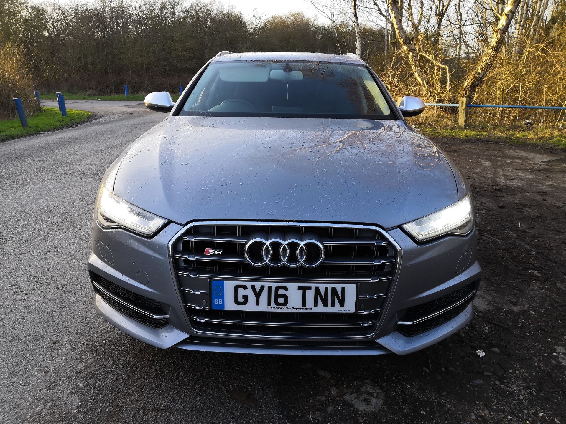 2016/16 REG AUDI S6 AVANT 4.0 TFSI TWIN TURBO V8 QUATTRO 450 PS S-TRONIC TORNADO GREY METALLIC - Image 2 of 24