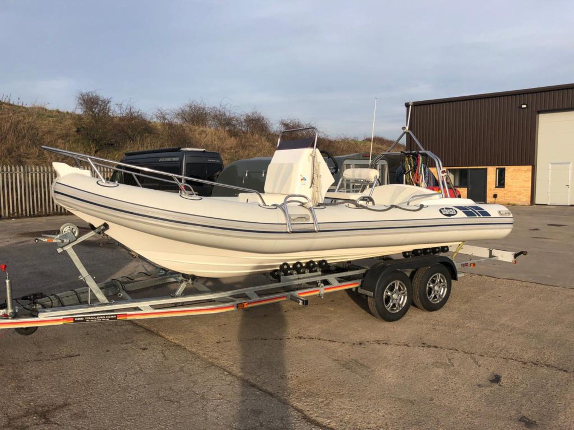 2017 RIB INFLATABLE SKI LEISURE BOAT C/W TWIN AXLE TRAILER & MERCURY 4 STROKE 150 HP ENGINE - Image 2 of 36