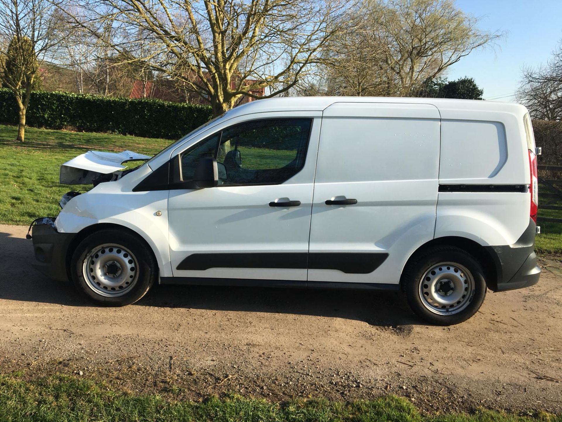 2015/65 REG FORD TRANSIT CONNECT 200 1.6 DIESEL WHITE PANEL VAN, SHOWING 0 FORMER KEEPERS *NO VAT* - Image 4 of 8