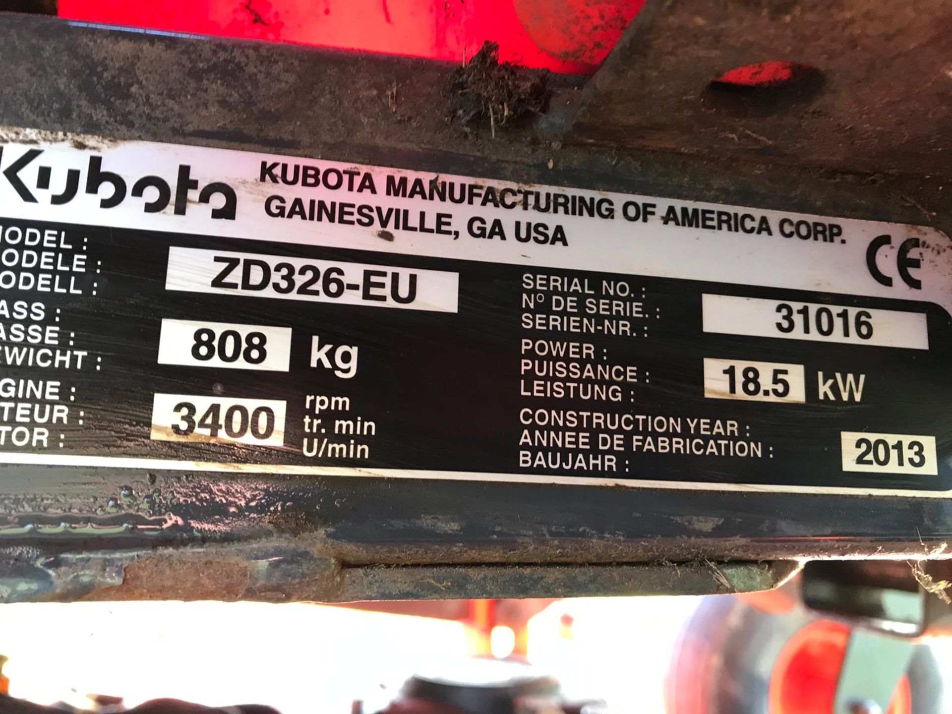 2013 KUBOTA ZD326-S ZERO TURN RIDE ON LAWN MOWER 2WD, C/W NEW KUBOTA MULCHING BLADES *PLUS VAT* - Image 6 of 8
