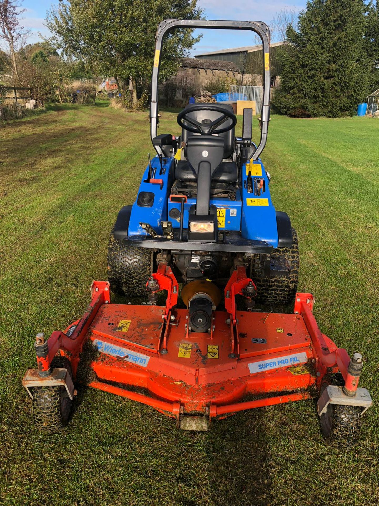 2010/60 REG NEW HOLLAND MC35 4WD RIDE ON LAWN MOWER LOW HOURS *PLUS VAT* - Image 4 of 21