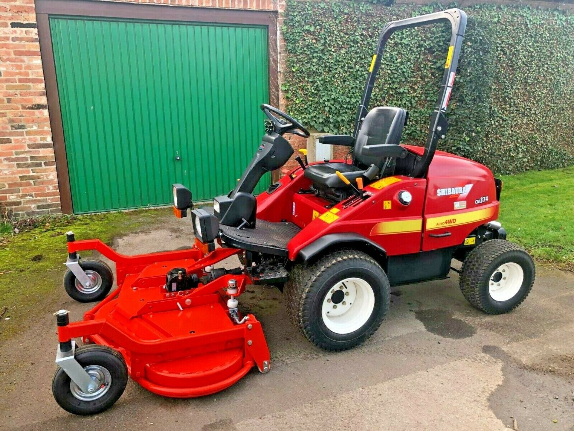 SHIBAURA CM374 4WD, 60" CUT ROTARY MOWER, YEAR 2014 *PLUS VAT* - Image 2 of 7