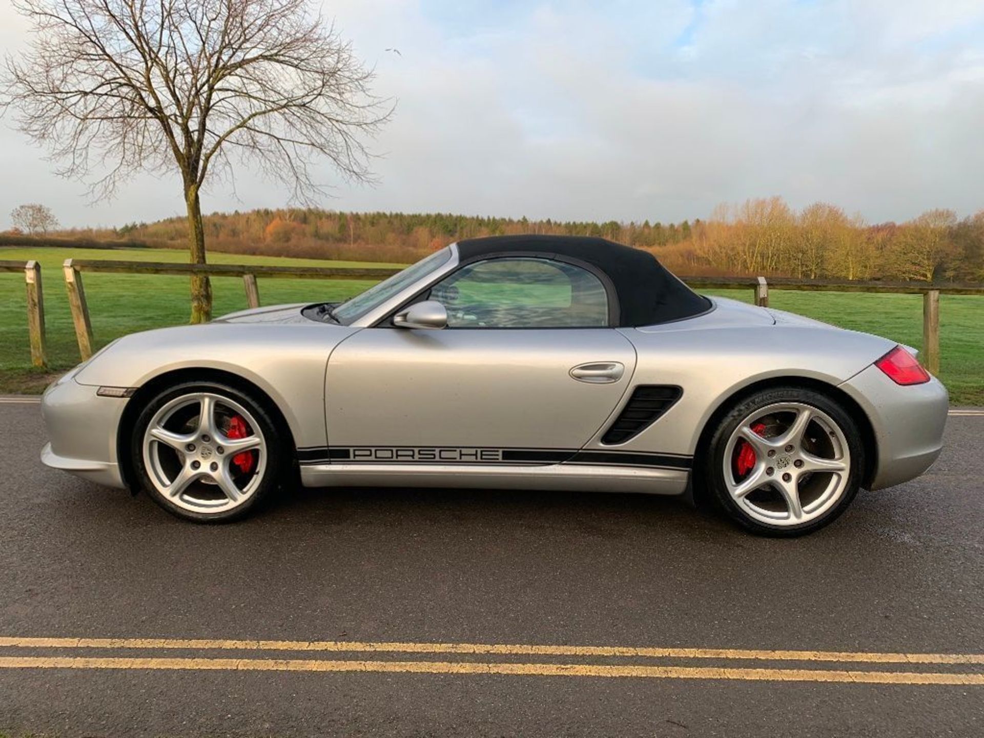 2008/08 REG PORSCHE BOXSTER S SPORT EDITION 3.4 PETROL CONVERTIBLE, PRIVATE REG INCLUDED *NO VAT* - Image 5 of 19