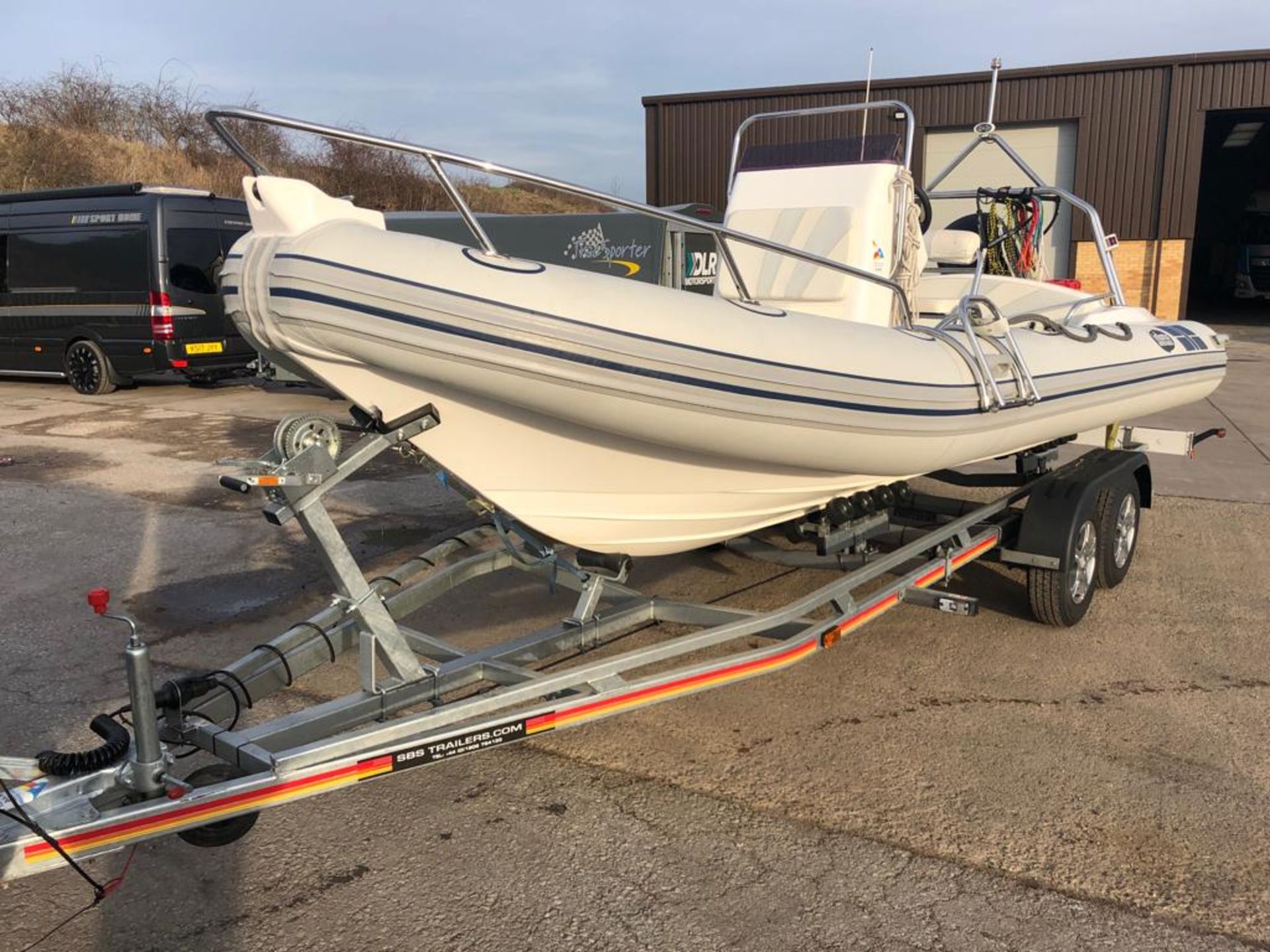 2017 RIB INFLATABLE SKI LEISURE BOAT C/W TWIN AXLE TRAILER & MERCURY 4 STROKE 150 HP ENGINE - Image 3 of 36