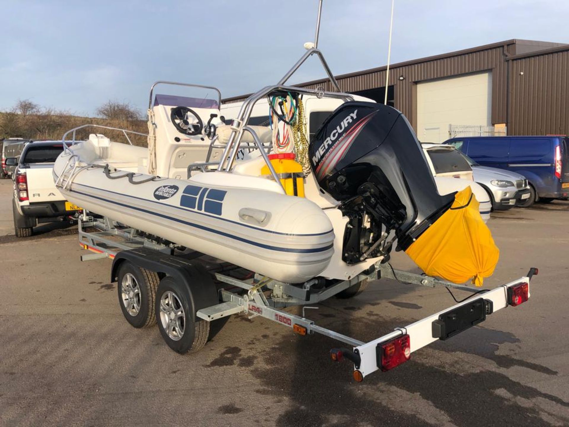 2017 RIB INFLATABLE SKI LEISURE BOAT C/W TWIN AXLE TRAILER & MERCURY 4 STROKE 150 HP ENGINE - Image 5 of 36