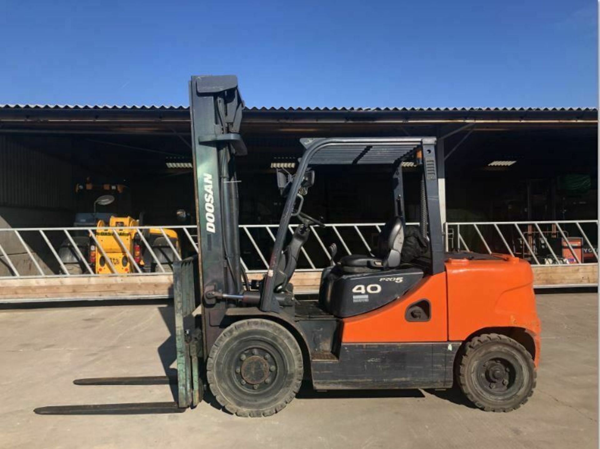 DOOSAN 4 TONNE DIESEL FORKLIFT PRO 5, DUPLEX MAST, SIDE SHIFT. *PLUS VAT* - Image 8 of 8