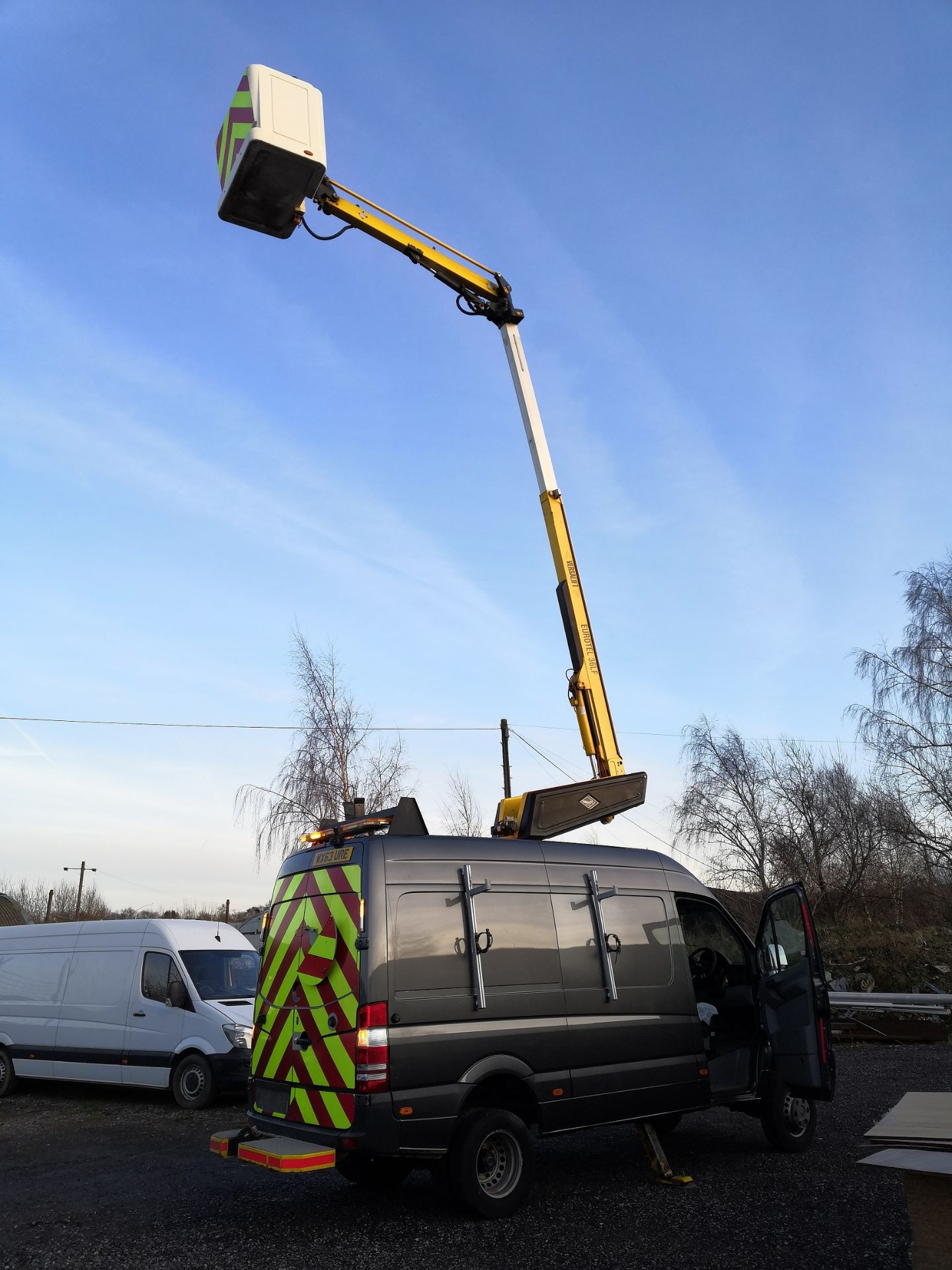 ULTRA RARE - 2013/63 REG MERCEDES-BENZ SPRINTER 516 CDI 4X4 CHERRY PICKER SAT NAV, AIR CON ETC - Image 19 of 53