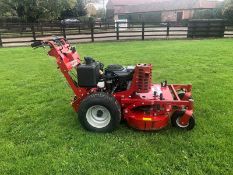 FERRIS 36" CUT ZERO TURN ROTARY BANK MOWER, KAWASAKI ENGINE *PLUS VAT*