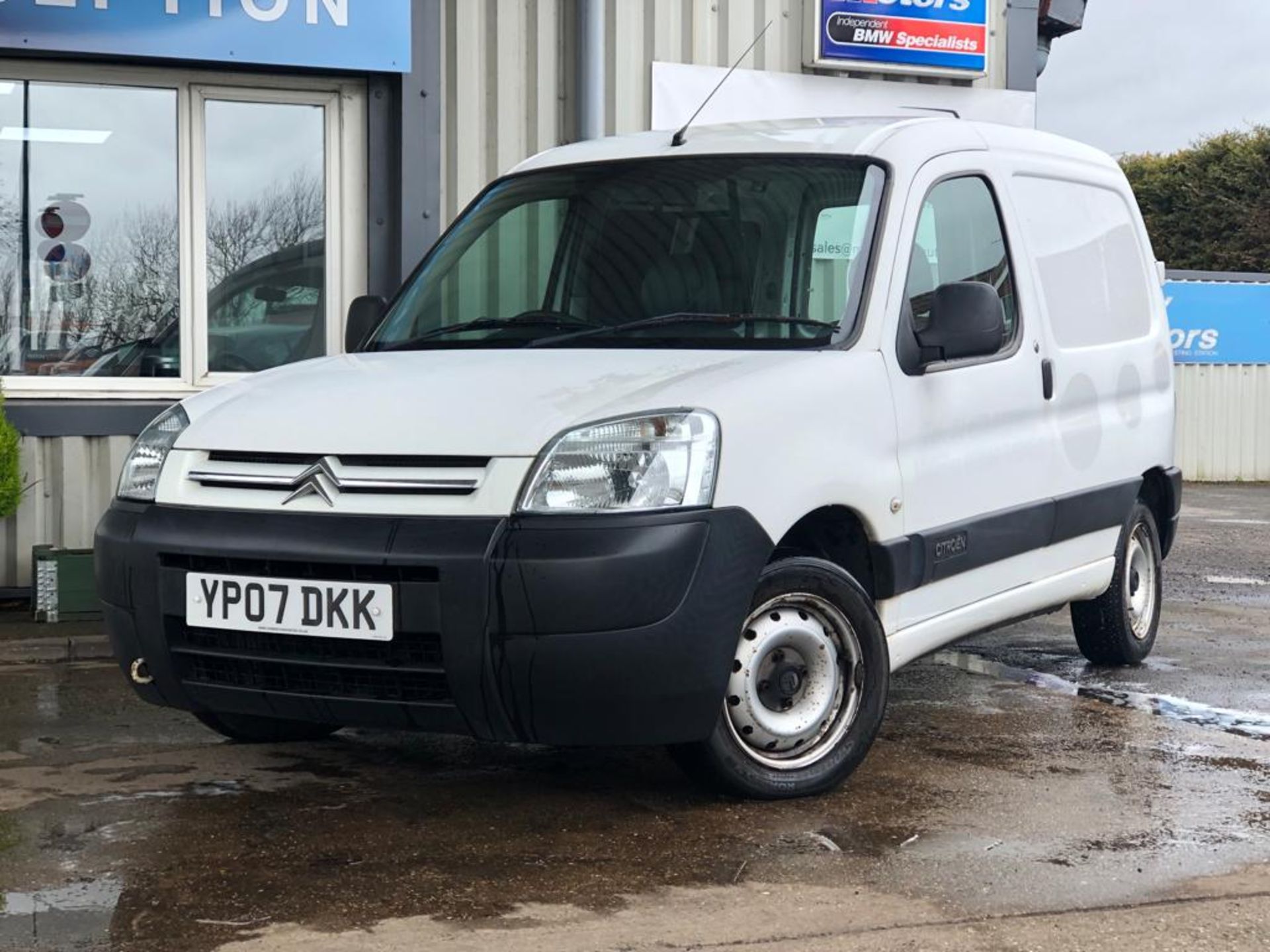 2007/07 REG CITROEN BERLINGO 600 HDI LX75 WHITE DIESEL VAN *NO VAT* - Image 2 of 8