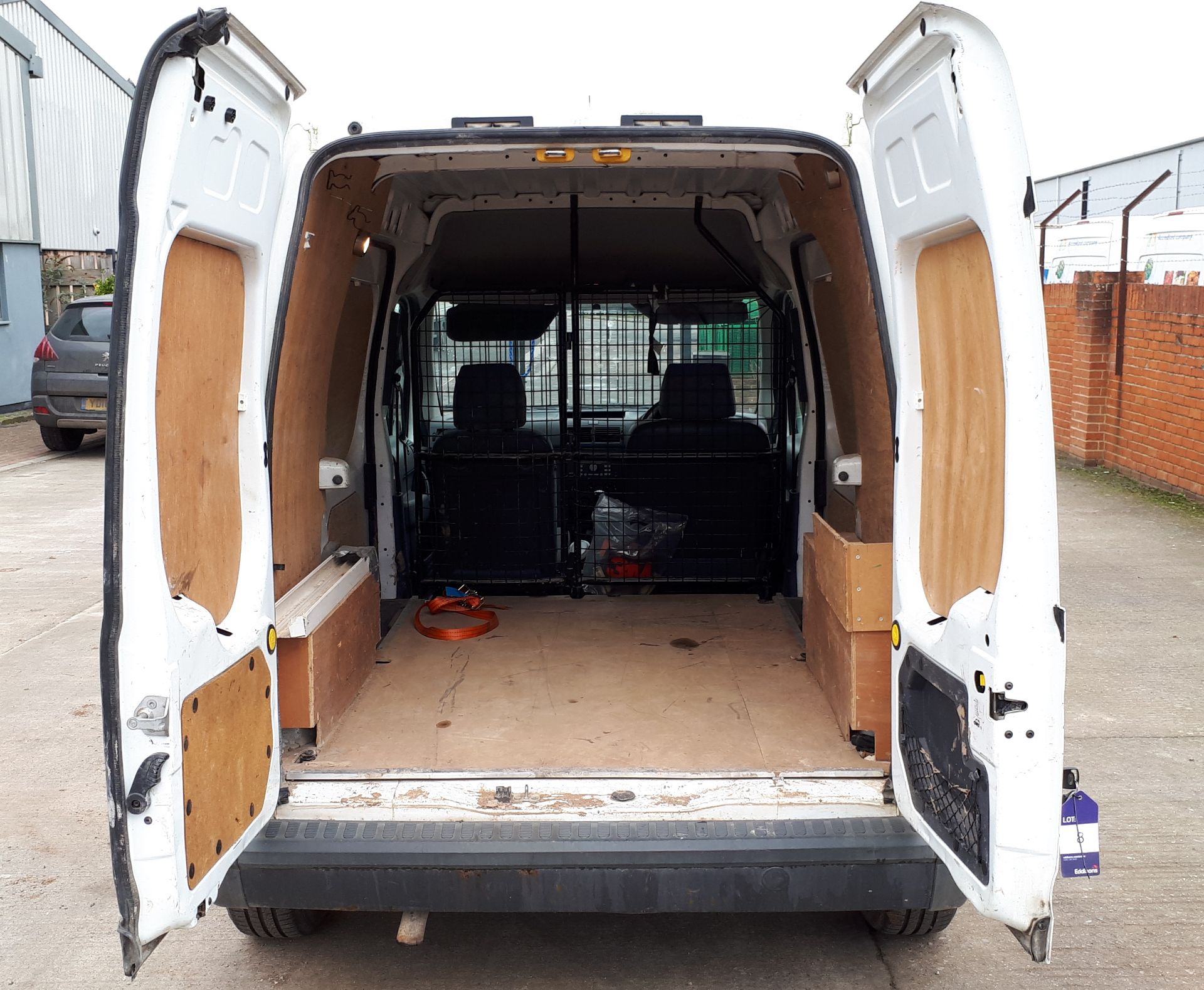 2007/07 REG FORD TRANSIT CONNECT T230 L90 WHITE DIESEL PANEL VAN *PLUS VAT* - Image 8 of 10