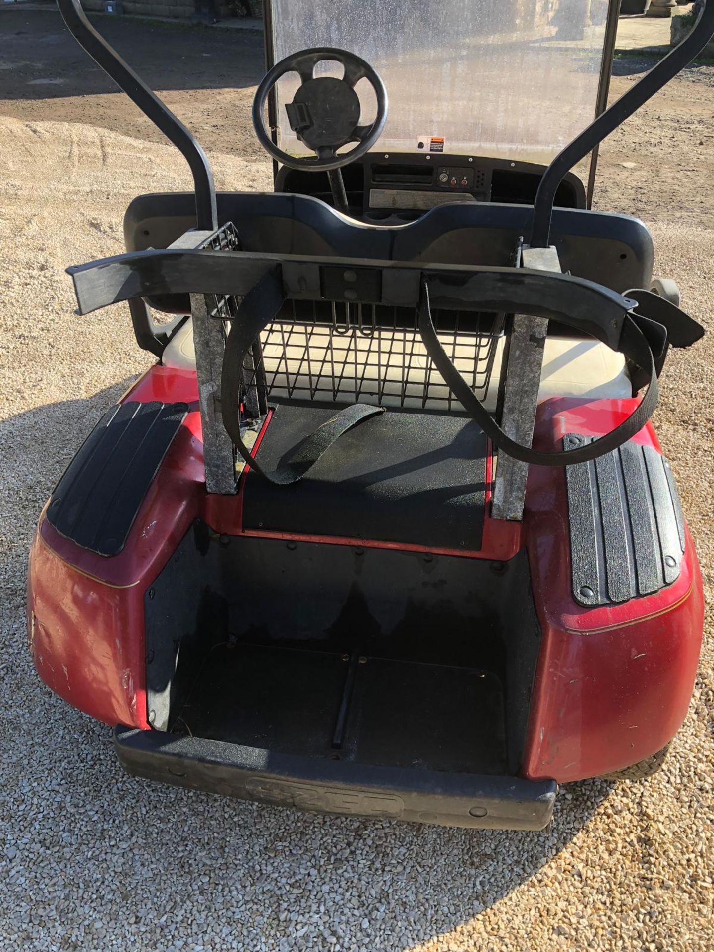 EZ GO GOLF BUGGY - Image 14 of 15