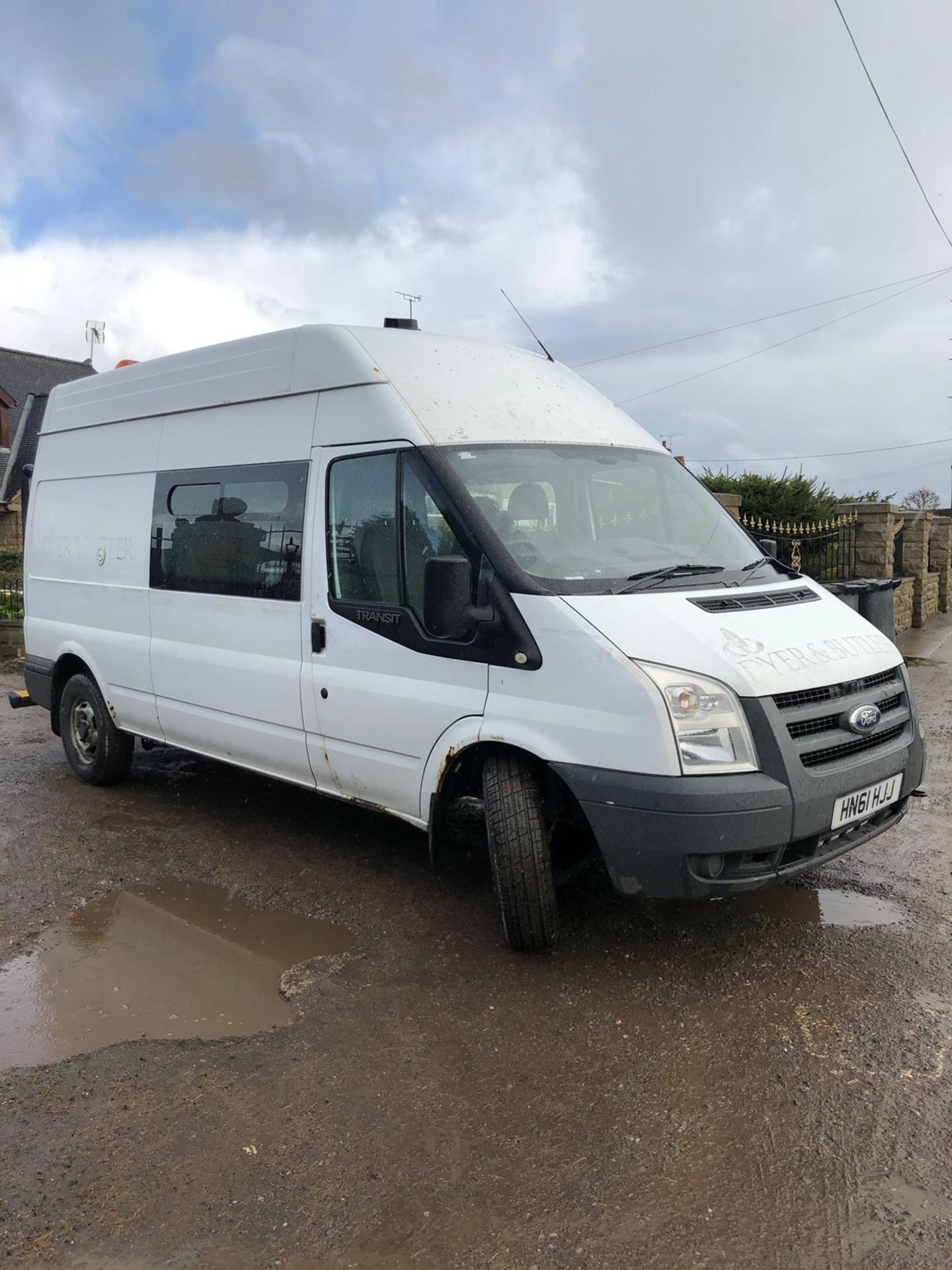 2011/61 REG FORD TRANSIT 115 T350L RWD WHITE DIESEL WELFARE FAN, SHOWING 0 FORMER KEEPERS *PLUS VAT*