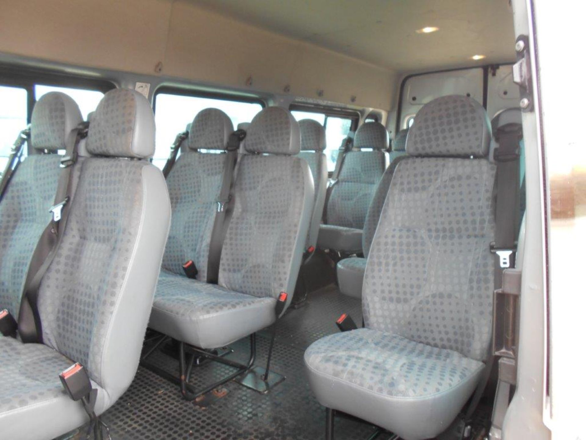 2010/60 REG FORD TRANSIT 115 T430 175 RWD FACTORY 17 SEATER MINIBUS - COIF & FSH *PLUS VAT* - Image 7 of 8