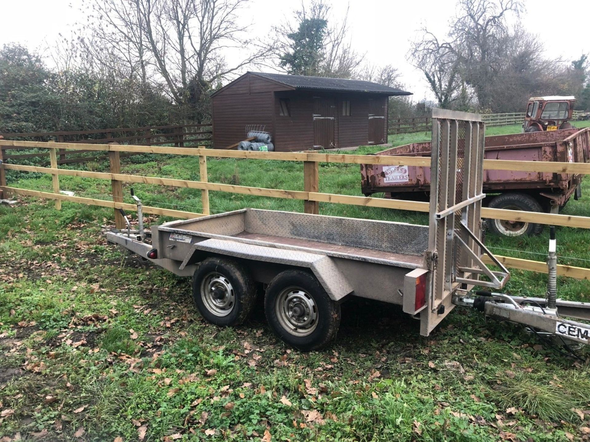 MINI DIGGER TRAILER, INDESPENSION, 2600KG, HEAVY DUTY, TWIN AXLE, CHOICE OF 8 *PLUS VAT* - Image 3 of 6