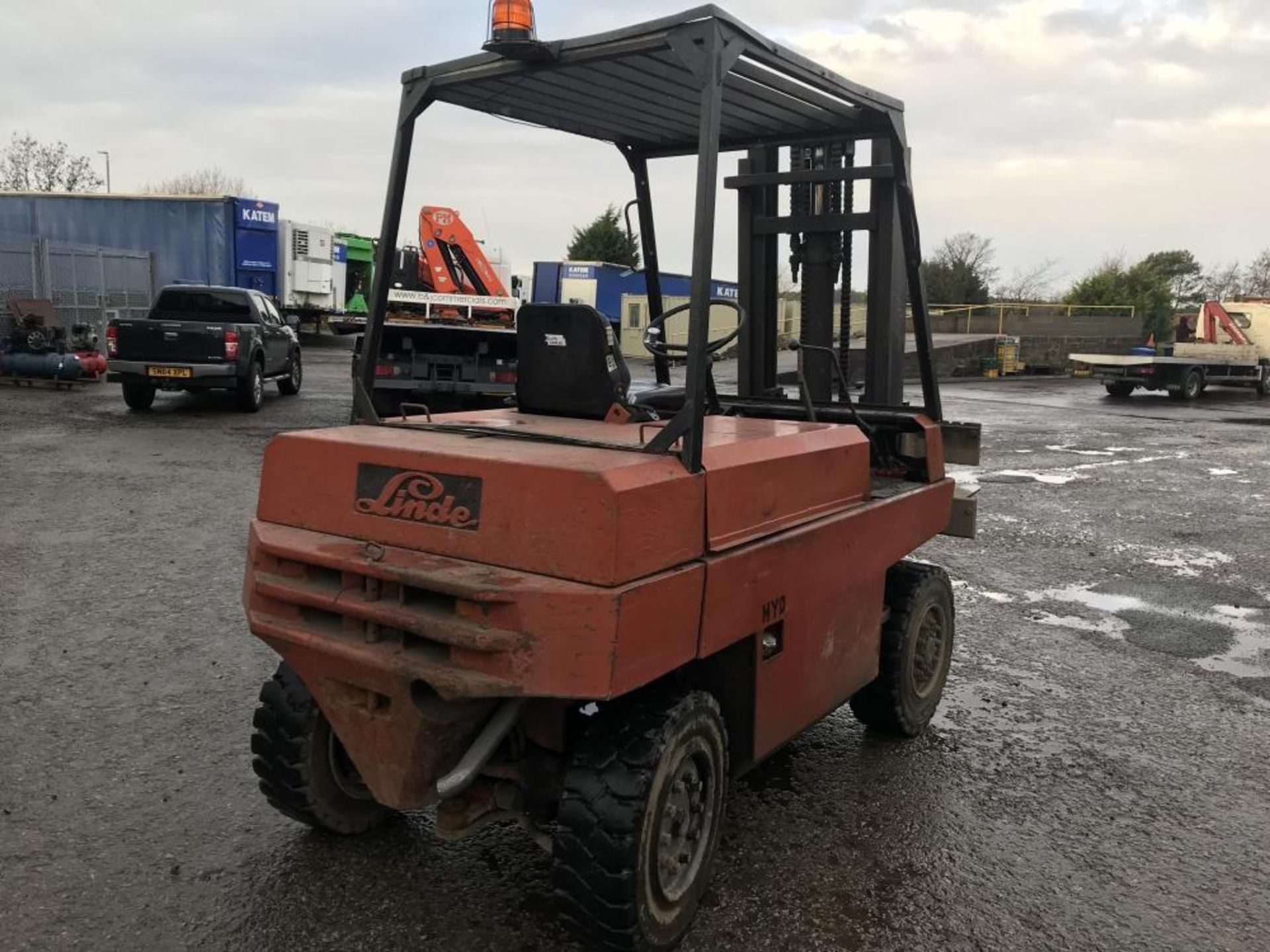 LINDE 4 TON LIFT H40D DIESEL FORKLIFT TRUCK DUTZE 4 CYLINDER ENGINE ALL IN WORKING ORDER *PLUS VAT* - Image 3 of 9