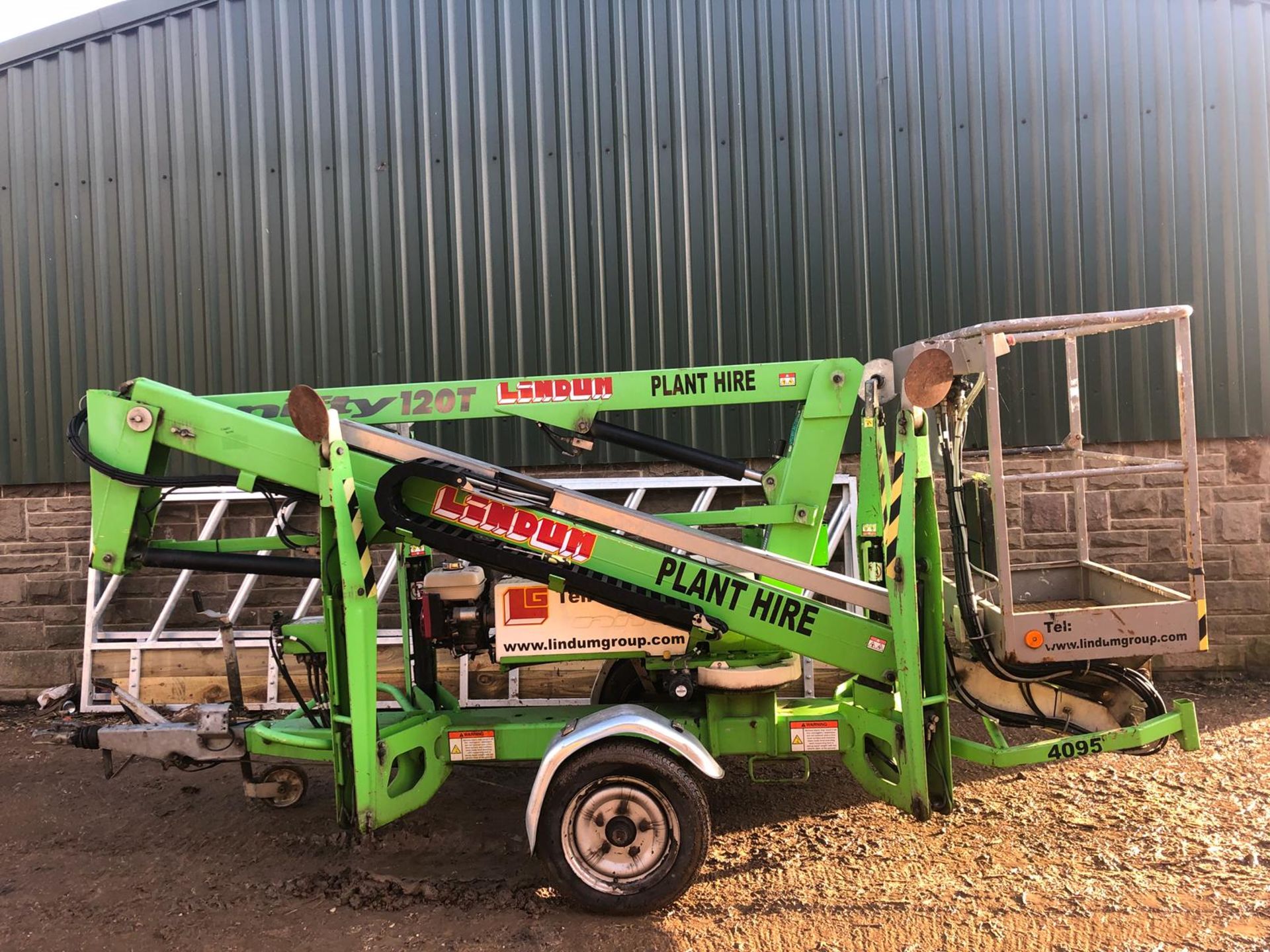 2010 NIFTY LIFT 120T 12.2M SINGLE AXLE TOWABLE TRAILER MOUNT, BI-ENERGY - BATTERY & PETROL*PLUS VAT* - Bild 21 aus 23