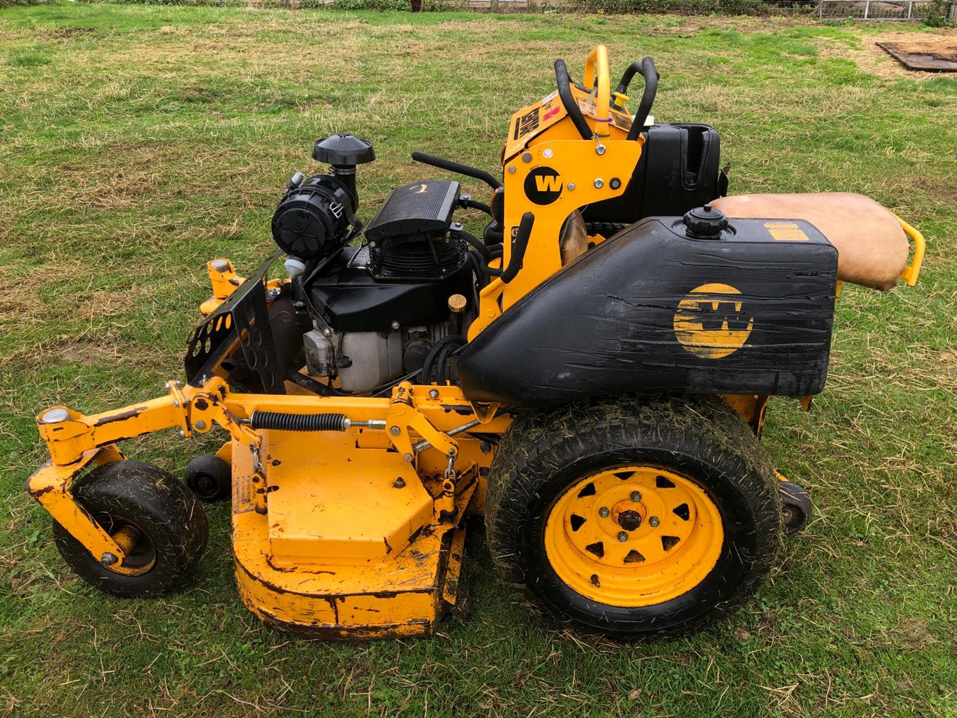 WRIGHT SENTAR STAND ON LAWN MOWER 48" CUTTING DECK *PLUS VAT* - Image 7 of 15