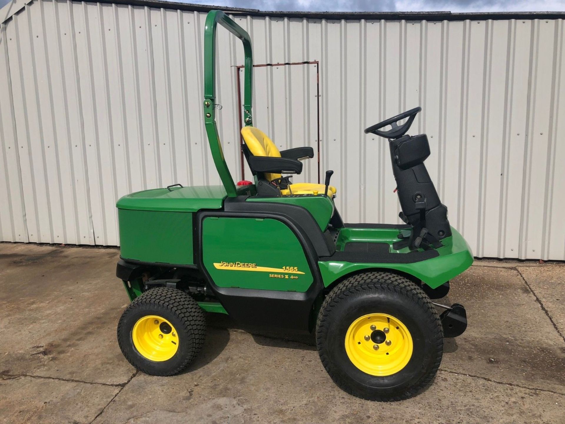 JOHN DEERE 1565 UPFRONT MOWER- POWER PLANT ONLY, 1266 HOURS GENUINE, 12 REG, 37HP. *PLUS VAT* - Image 3 of 8