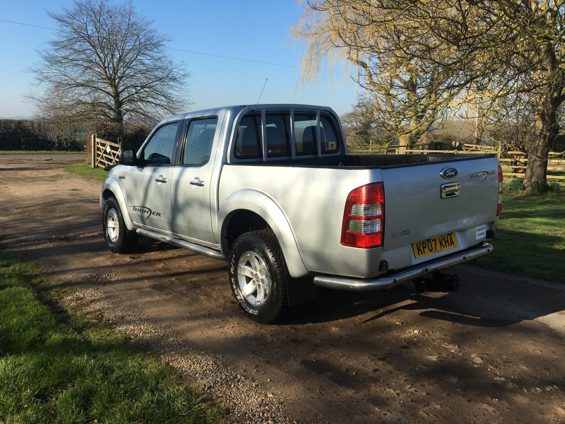 2007/07 REG FORD RANGER THUNDER DOUBLE CAB 4WD 2.5 DIESEL SILVER PICK-UP *NO VAT* - Image 5 of 12