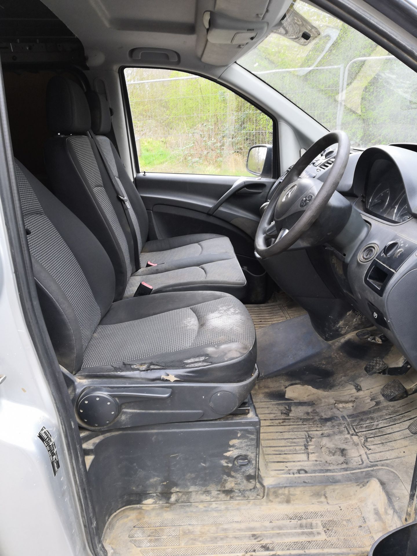 2011/61 REG MERCEDES-BENZ VITO 113 CDI SILVER DIESEL PANEL VAN, SHOWING 0 FORMER KEEPERS *NO VAT* - Image 11 of 14