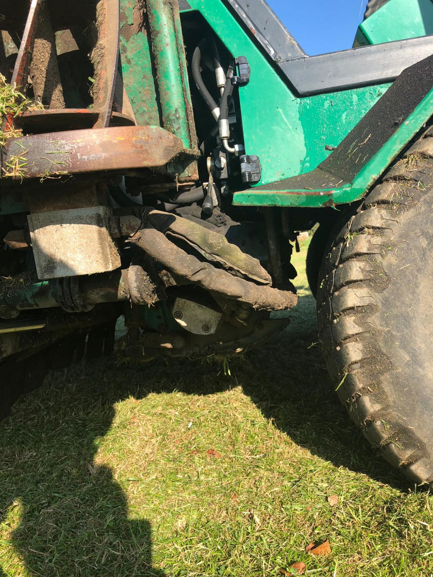 2012 RANSOMES COMMANDER 3520 OPEN CAB 5 GANG MOWER *PLUS VAT* - Image 11 of 18