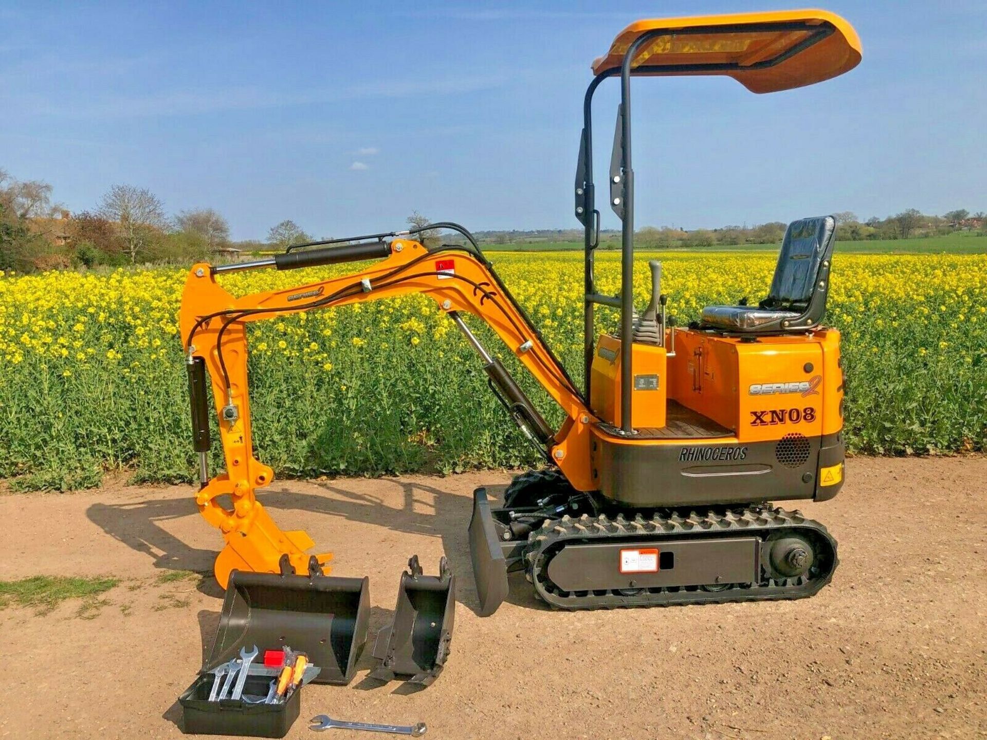 2019 MINI DIGGER EXCAVATOR RHINOCEROS XN08, LATEST MODEL SERIES 2, BRAND NEW, 3 BUCKETS, CE MARKED