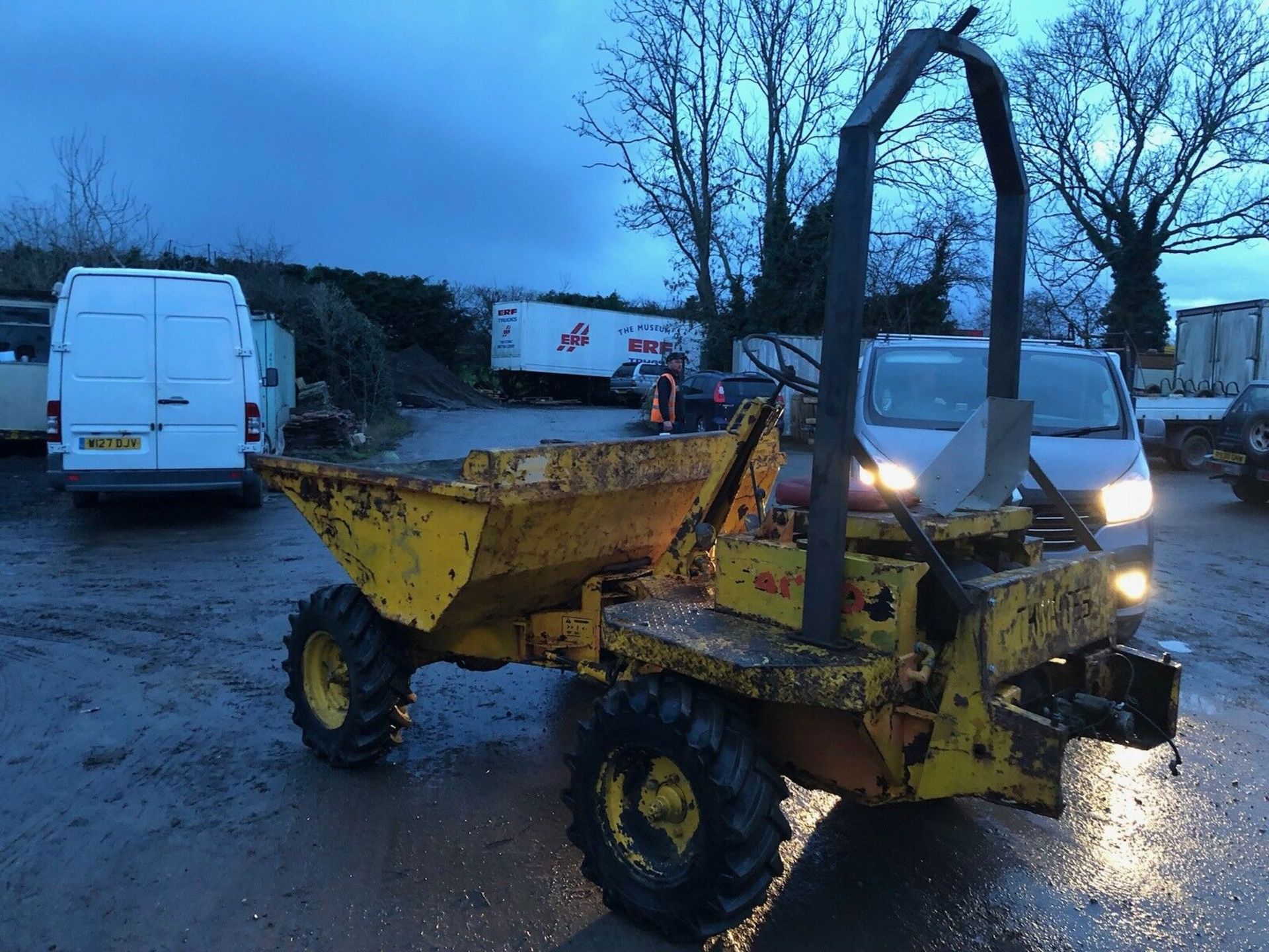 THWAITES 2 TON DUMPER ELECTRIC START DUMP TRUCK *PLUS VAT* - Image 3 of 6