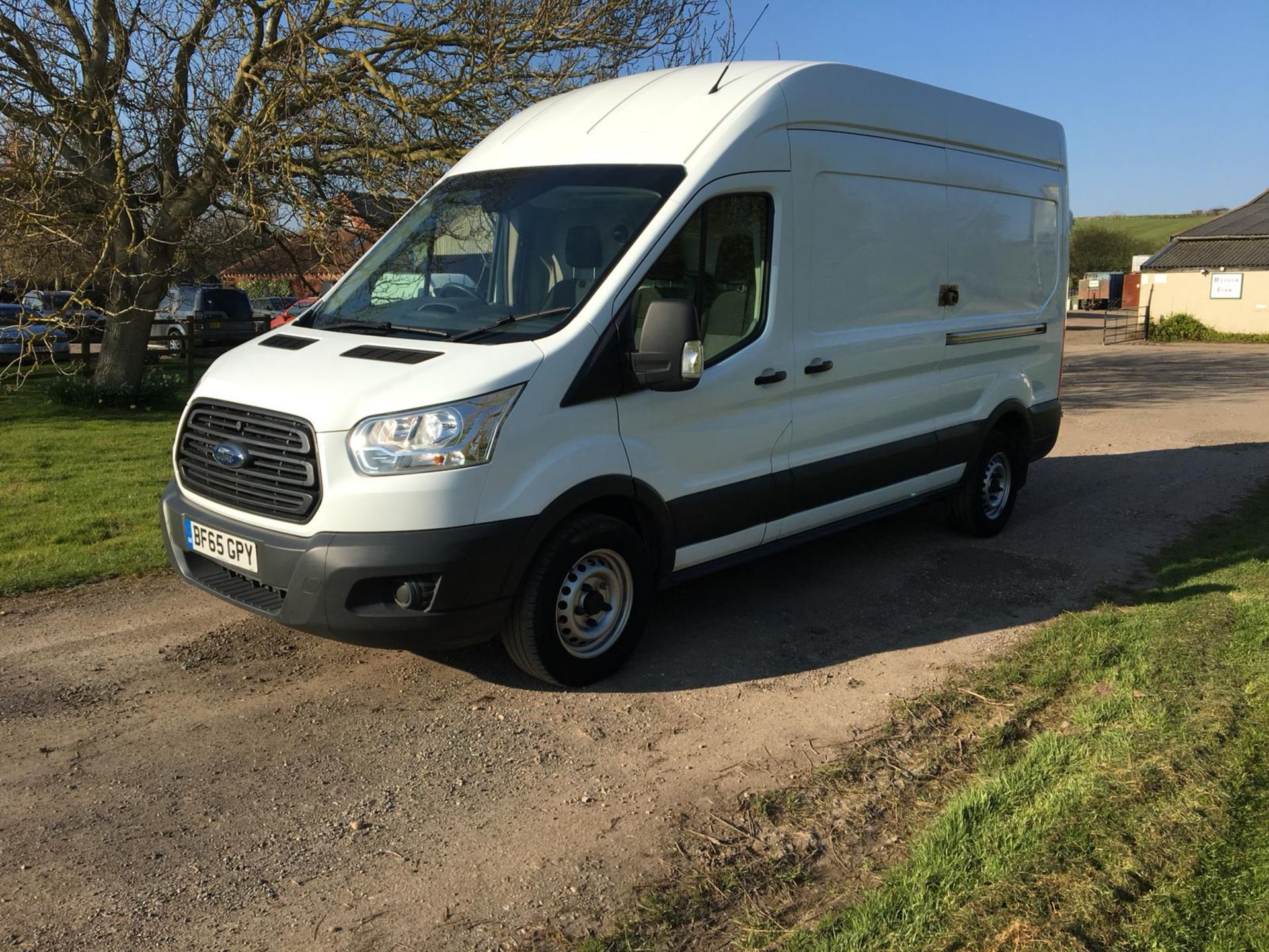 2015/65 REG FORD TRANSIT 350 WHITE 2.2 DIESEL PANEL VAN, SHOWING 0 FORMER KEEPERS *NO VAT* - Image 3 of 11