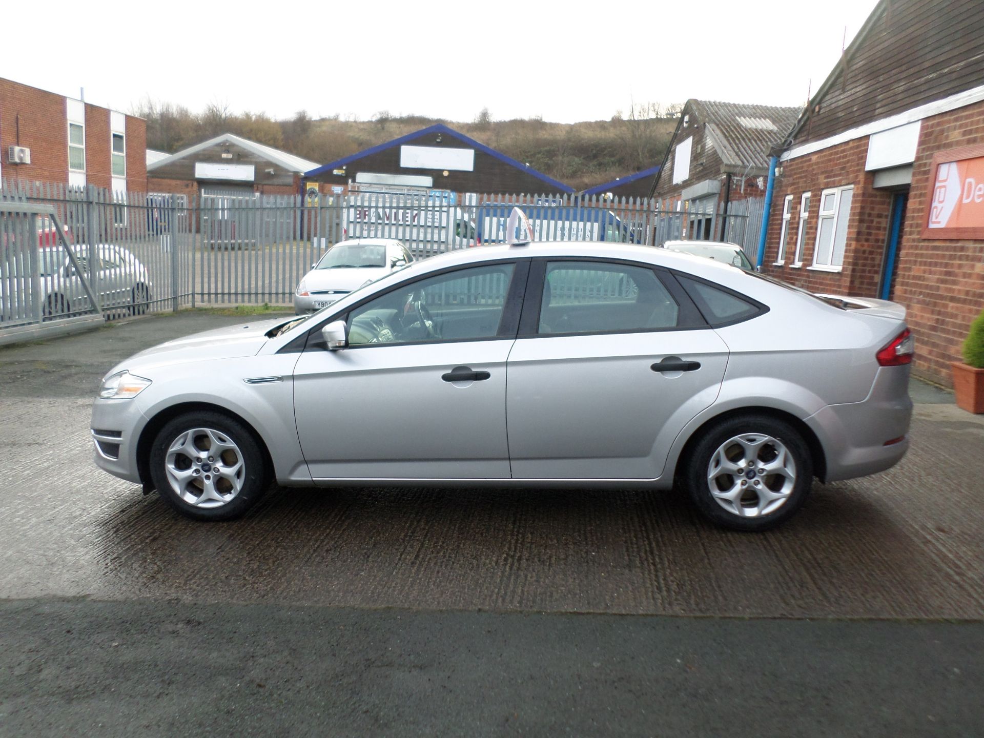 2013/13 REG FORD MONDEO ECO EDGE TDCI 1.6 DIESEL, FULL SERVICE HISTORY, 0 FORMER KEEPERS *NO VAT* - Image 4 of 12