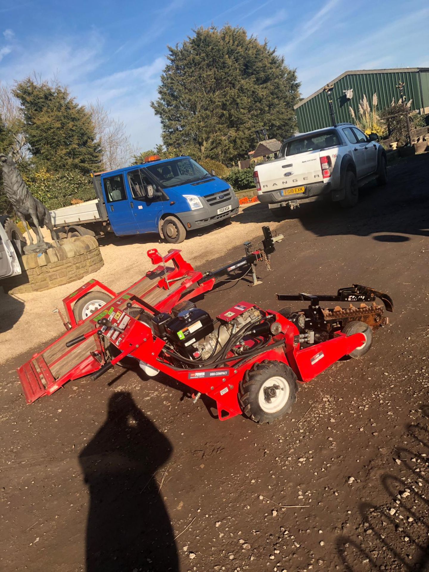 BARRETO 888 COMPACT TRENCHER /TRAILER ONLY 52 HOURS RUNS AND WORKS *PLUS VAT* - Image 4 of 6