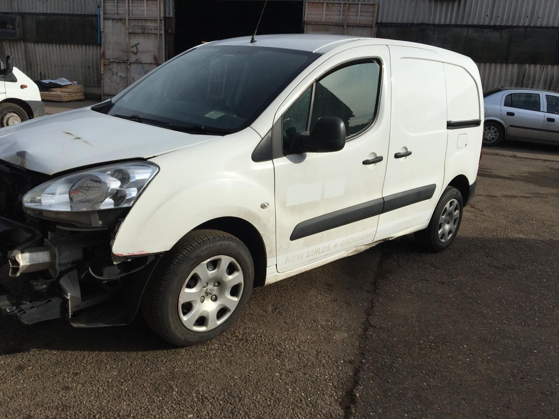 2014/14 REG PEUGEOT PARTNER 850 PROFESSIONAL L1 WHITE DIESEL PANEL VAN, SHOWING 1 FORMER KEEPER - Image 3 of 5