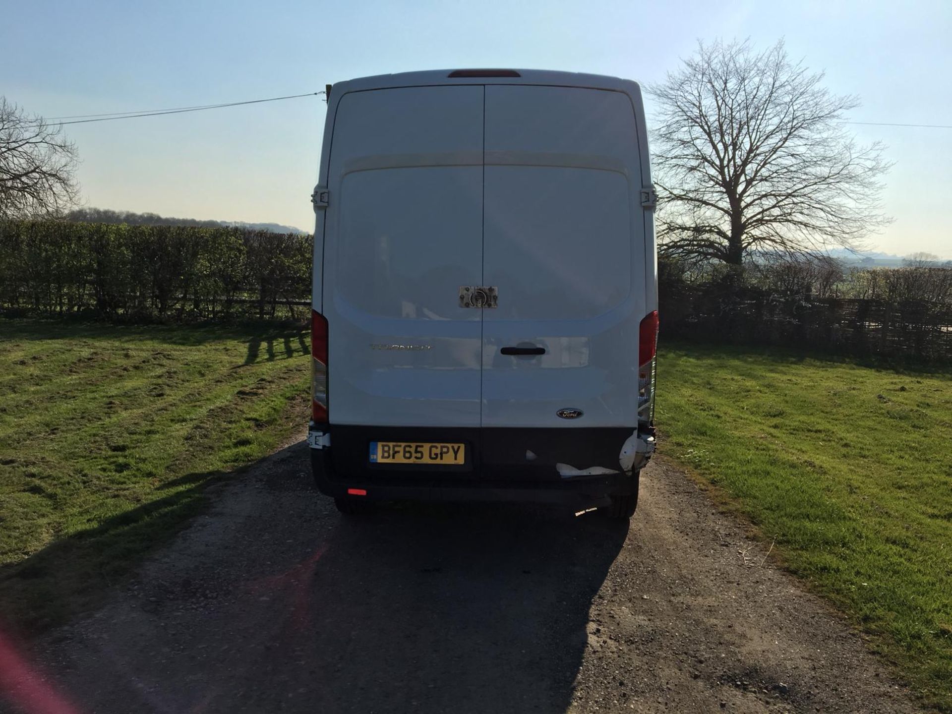 2015/65 REG FORD TRANSIT 350 WHITE 2.2 DIESEL PANEL VAN, SHOWING 0 FORMER KEEPERS *NO VAT* - Image 7 of 11