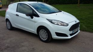 2015/15 REG FORD FIESTA ECONETIC TECH TDCI 1.6 DIESEL CAR DERIVED VAN, SHOWING 0 FORMER KEEPERS