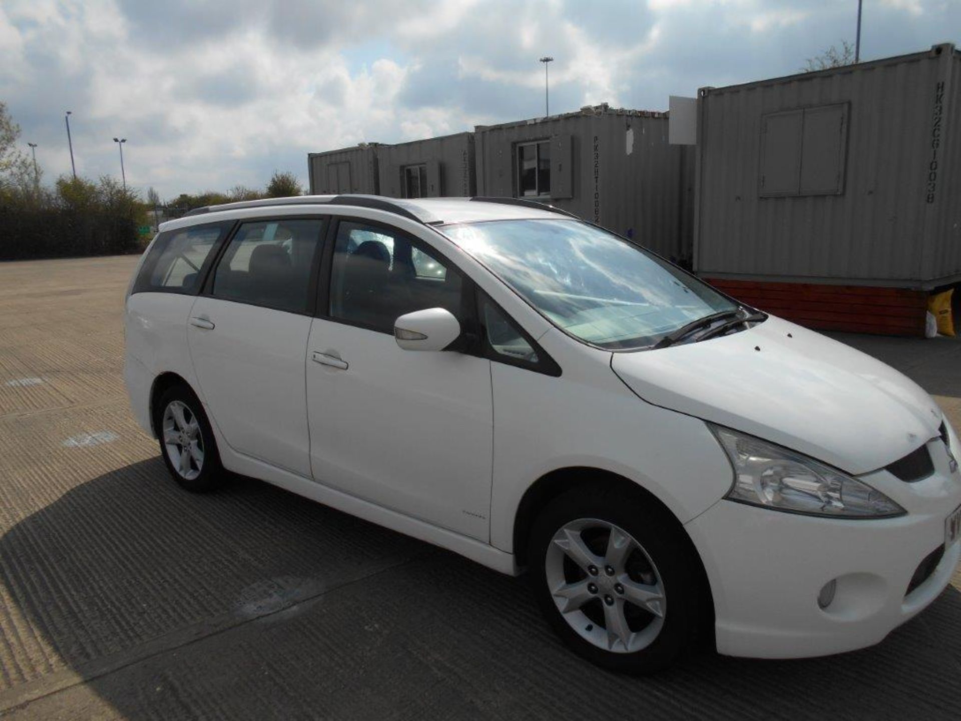 2009/59 REG MITSUBISHI GRANDIS EQUIPPE DI-D 2.0 DIESEL WHITE MPV, SHOWING 1 FORMER KEEPER *NO VAT*