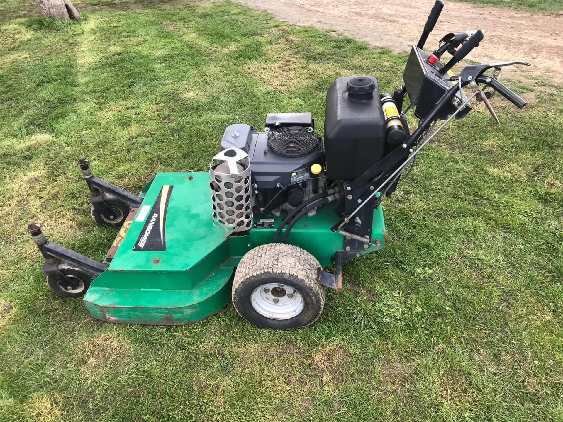 RANSOMES BOBCAT 36" CUT ZERO TURN WALK BEHIND SELF PROPELLED COMMERCIAL MOWER *PLUS VAT* - Image 3 of 7