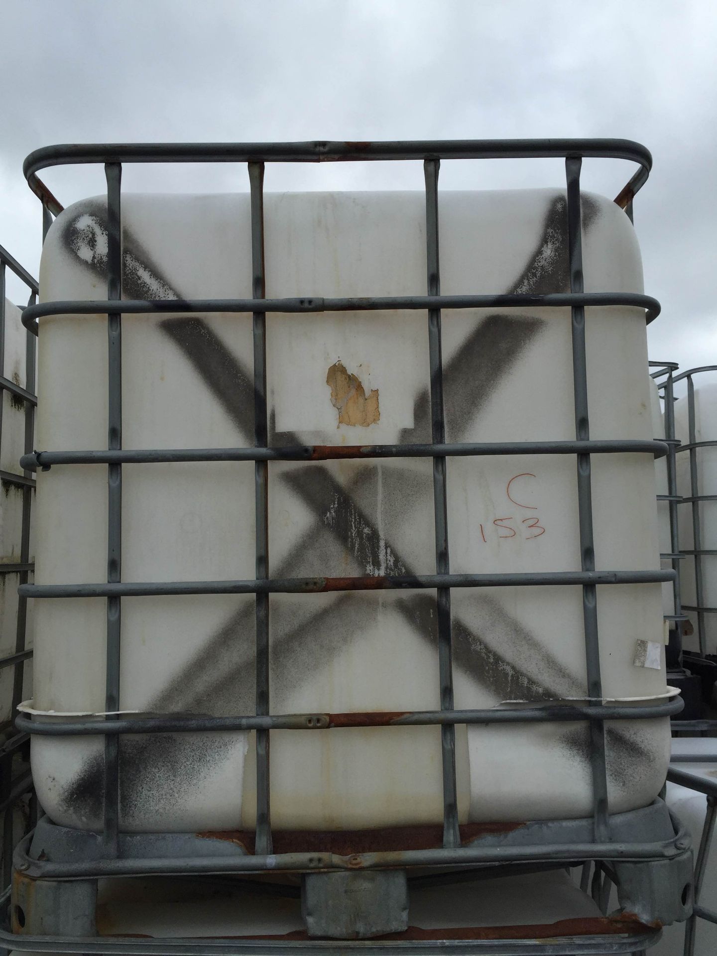 SCHUTZ 1000 LITRE IBC - GRADE B *PLUS VAT*