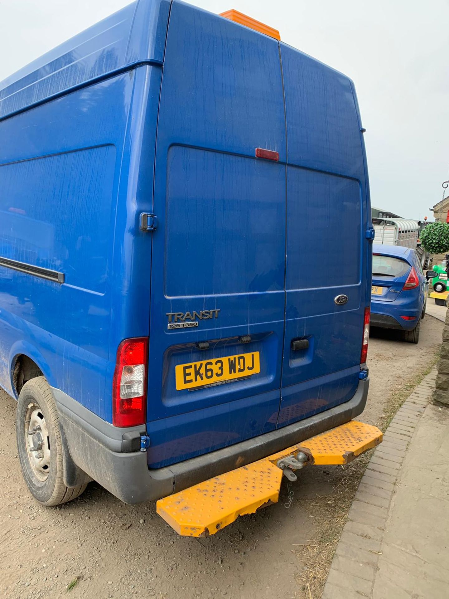 2013/63 REG FORD TRANSIT 125 T350 FWD BLUE 2.2 DIESEL PANEL VAN, *PLUS VAT* - Image 4 of 14