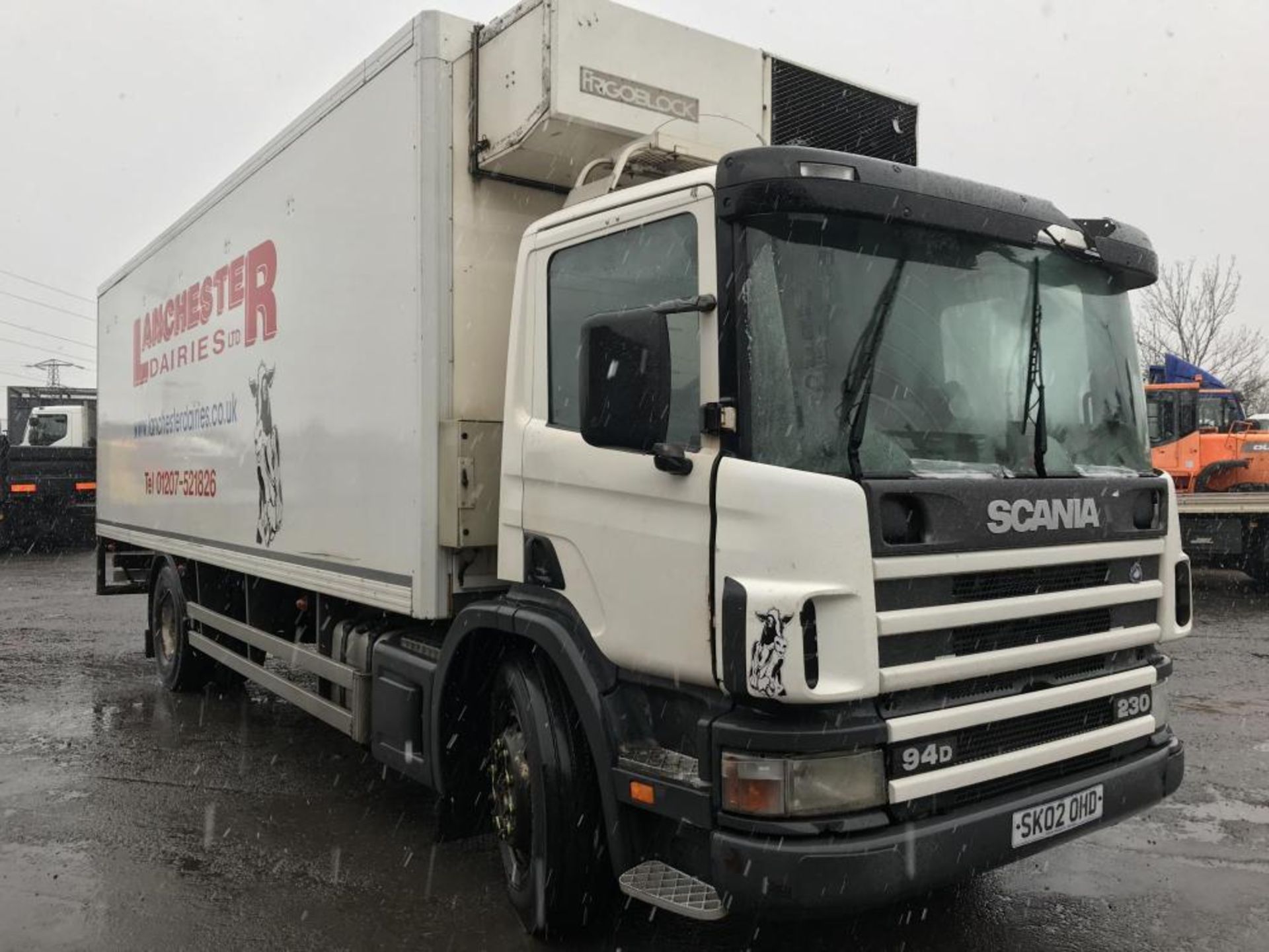 2002/02 REG SCANIA 4-SRS D-CLASS 94D 230 18 TON FRIDGE BOX VAN, SHOWING 1 FORMER KEEPER *PLUS VAT*