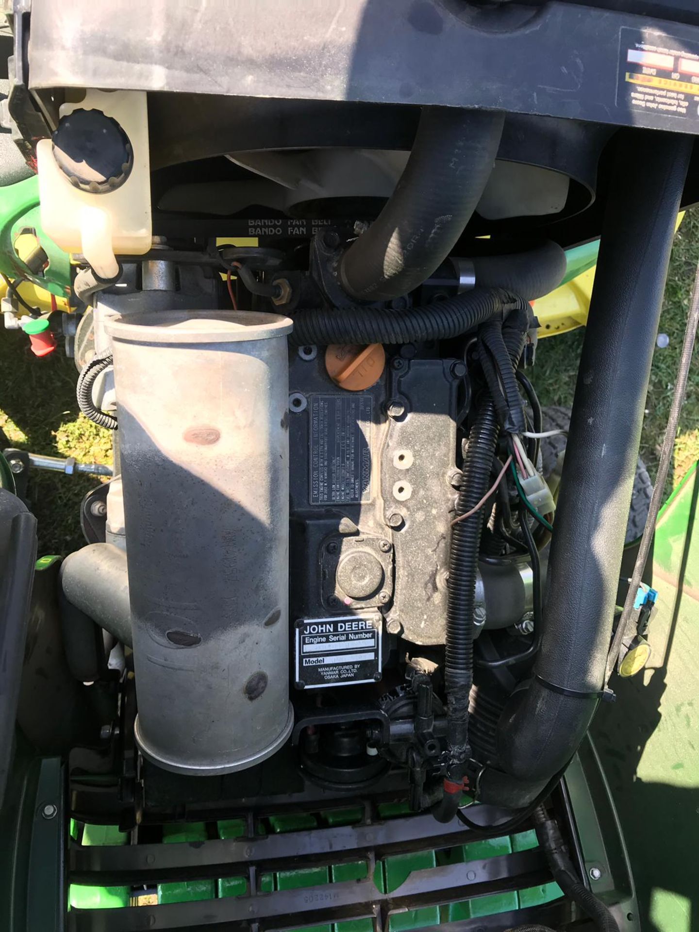 JOHN DEERE X740 48" COMMERCIAL RIDE ON ROTARY MOWER, YEAR 2013 *PLUS VAT* - Image 10 of 12