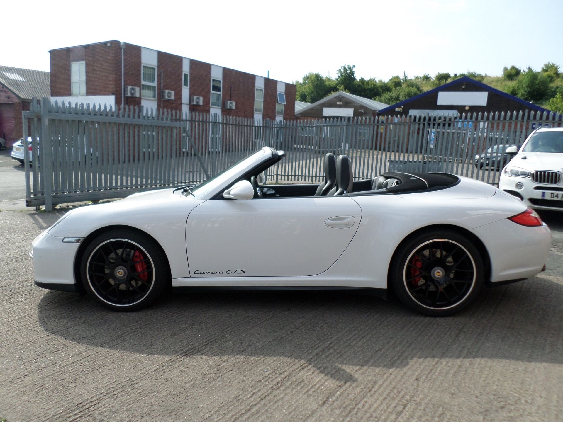 2011 PORSCHE 911 CARRERA GTS SEMI-AUTO 3.8 PETROL CONVERTIBLE, FULL PORSCHE SERVICE HISTORY *NO VAT* - Image 4 of 19